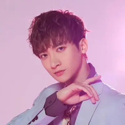 Park Chyun Hyun (박춘현/ チ・ヒョンソン), legalized to Park Kyung Min