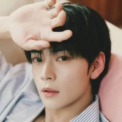 Wang Xue Jun (王學駿)